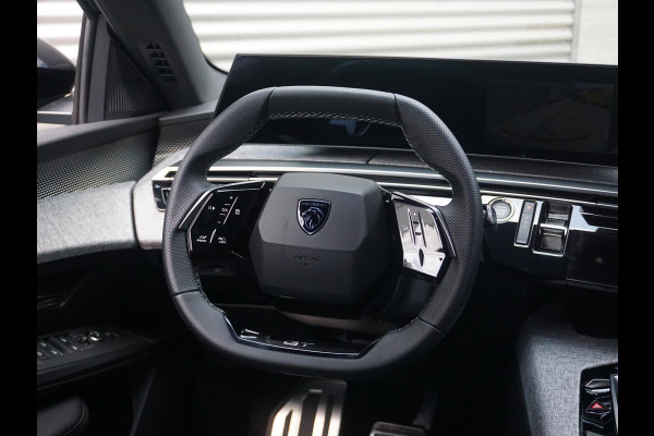 Peugeot E-5008 GT Avantage 73 kWh Leder interieur | Panoramadak