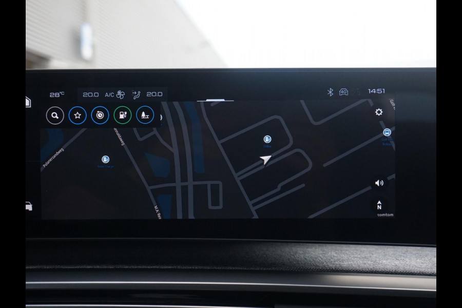 Peugeot E-5008 GT Avantage 73 kWh Leder interieur | Panoramadak