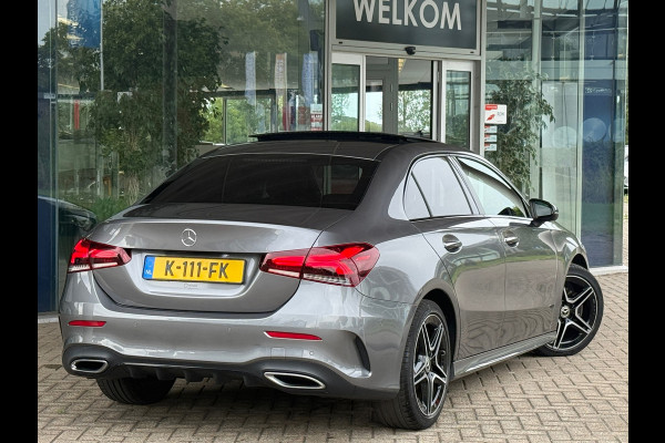 Mercedes-Benz A-Klasse 180 AMG Night Sfeer|Memory|Pano|Dealer onderhouden