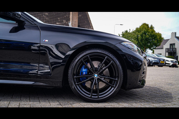BMW 4 Serie Coupé 430i High Executive | Schuifdak | BMW LED | Camera | Apple Carplay | Black Edition | Shadowline | Alcantara |