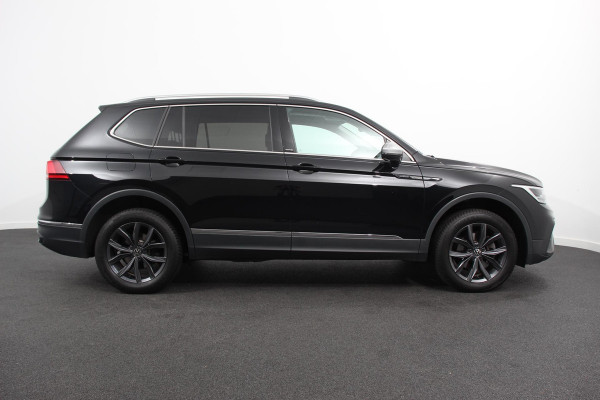 Volkswagen Tiguan Allspace 1.5 TSI 150pk DSG Move 7p. | Navigatie | Apple Carplay/Android Auto Wireless | Trekhaak | Parkeersensoren | Camera | Adaptive Cruise Control | Stoel-en stuurverwarming | Climate Control