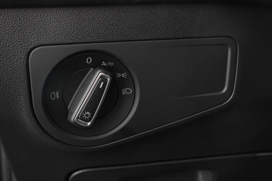 Volkswagen Tiguan Allspace 1.5 TSI 150pk DSG Move 7p. | Navigatie | Apple Carplay/Android Auto Wireless | Trekhaak | Parkeersensoren | Camera | Adaptive Cruise Control | Stoel-en stuurverwarming | Climate Control