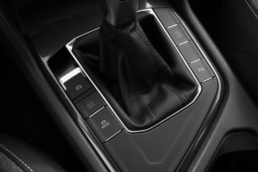 Volkswagen Tiguan Allspace 1.5 TSI 150pk DSG Move 7p. | Navigatie | Apple Carplay/Android Auto Wireless | Trekhaak | Parkeersensoren | Camera | Adaptive Cruise Control | Stoel-en stuurverwarming | Climate Control