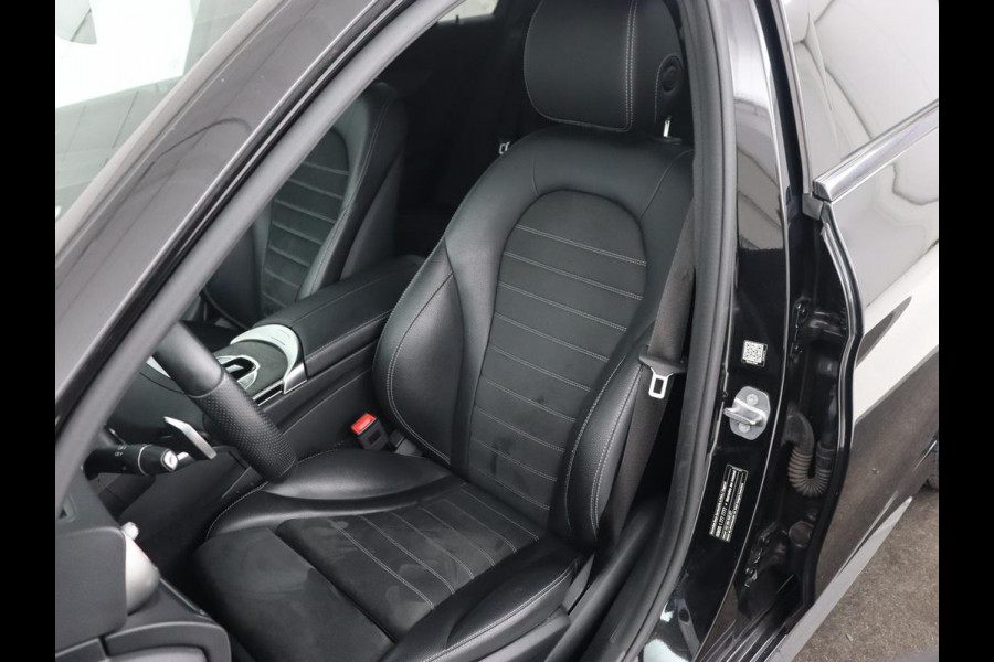 Mercedes-Benz C-Klasse 160 Business Solution AMG | Stoelverwarming | Camera | Leder/Alcantara | Navigatie | Park Assist | Digital Cockpit | Climate contol | Full LED | Cruise control