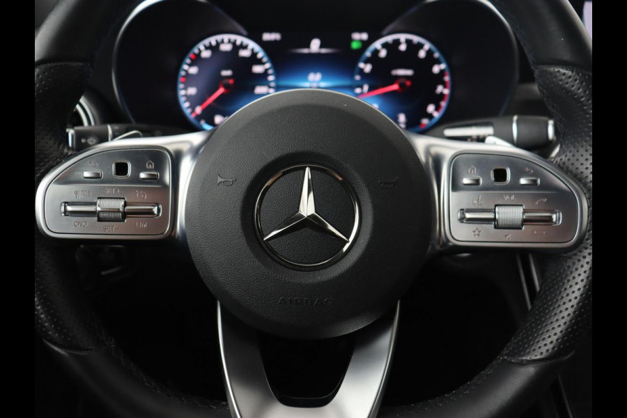 Mercedes-Benz C-Klasse 160 Business Solution AMG | Stoelverwarming | Camera | Leder/Alcantara | Navigatie | Park Assist | Digital Cockpit | Climate contol | Full LED | Cruise control