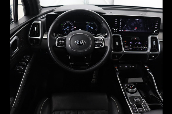 Kia Sorento 1.6 T-GDI Hybrid 2WD ExecutiveLine 7-persoons | Panoramadak | Stoelventilatie | Trekhaak | Head-Up | Leder | 360 Camera | Achterbankverwarming | Carplay | Keyless | Sfeerverlichting