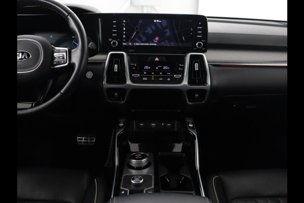 Kia Sorento 1.6 T-GDI Hybrid 2WD ExecutiveLine 7-persoons | Panoramadak | Stoelventilatie | Trekhaak | Head-Up | Leder | 360 Camera | Achterbankverwarming | Carplay | Keyless | Sfeerverlichting
