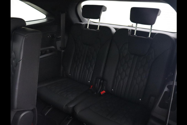 Kia Sorento 1.6 T-GDI Hybrid 2WD ExecutiveLine 7-persoons | Panoramadak | Stoelventilatie | Trekhaak | Head-Up | Leder | 360 Camera | Achterbankverwarming | Carplay | Keyless | Sfeerverlichting