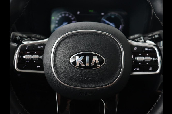 Kia Sorento 1.6 T-GDI Hybrid 2WD ExecutiveLine 7-persoons | Panoramadak | Stoelventilatie | Trekhaak | Head-Up | Leder | 360 Camera | Achterbankverwarming | Carplay | Keyless | Sfeerverlichting