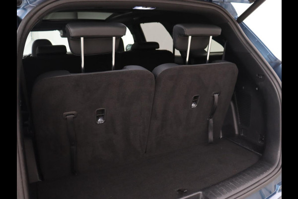 Kia Sorento 1.6 T-GDI Hybrid 2WD ExecutiveLine 7-persoons | Panoramadak | Stoelventilatie | Trekhaak | Head-Up | Leder | 360 Camera | Achterbankverwarming | Carplay | Keyless | Sfeerverlichting