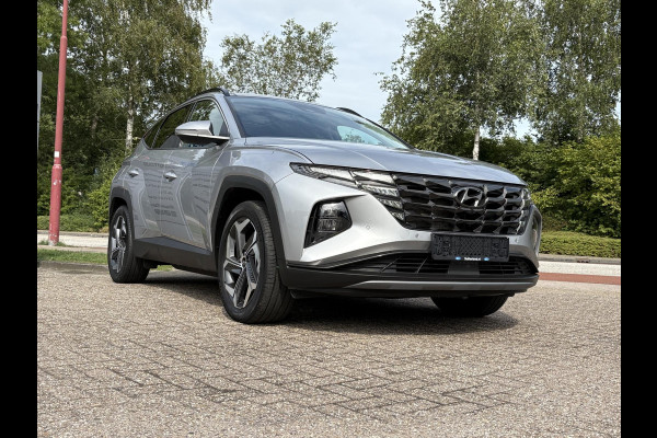 Hyundai Tucson 1.6 T-GDI PHEV Premium Sky 4WD Panoramadak | 4WD | Stoelverwarming | Stoelventilatie | Lederen bekleding |