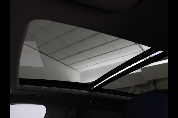Lynk & Co 01 1.5 Plug In | Panoramadak | Infinity by Harman | 360 Camera | Adaptive cruise | Stoelverwarming | Carplay | Memory | Full LED