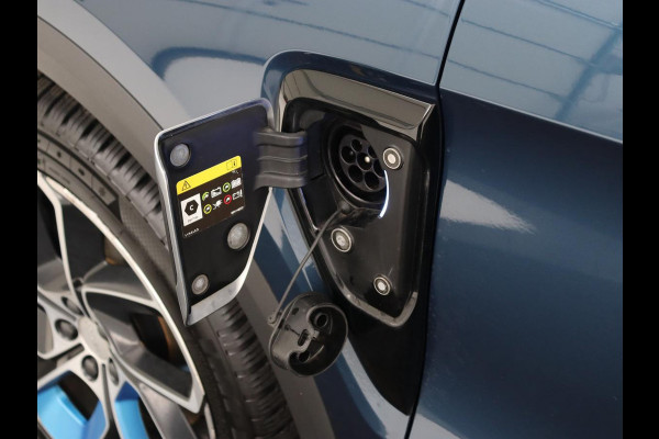 Lynk & Co 01 1.5 Plug In | Panoramadak | Infinity by Harman | 360 Camera | Adaptive cruise | Stoelverwarming | Carplay | Memory | Full LED