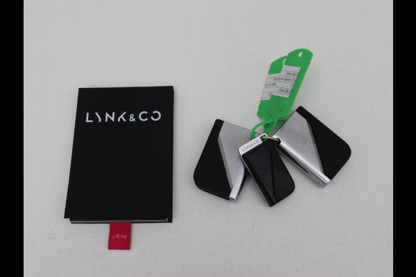 Lynk & Co 01 1.5 Plug In | Panoramadak | Infinity by Harman | 360 Camera | Adaptive cruise | Stoelverwarming | Carplay | Memory | Full LED