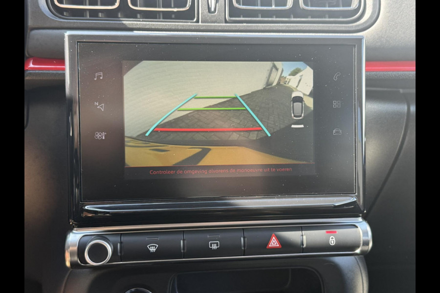 Citroën C3 1.2 PureTech S&S Shine Automaat Volle opties Camera Dodehoek Cruise
