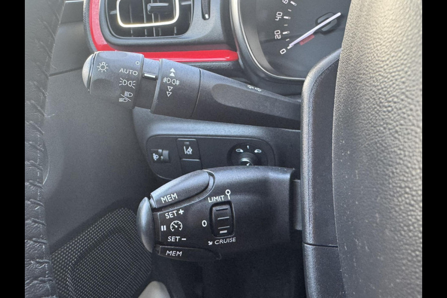 Citroën C3 1.2 PureTech S&S Shine Automaat Volle opties Camera Dodehoek Cruise