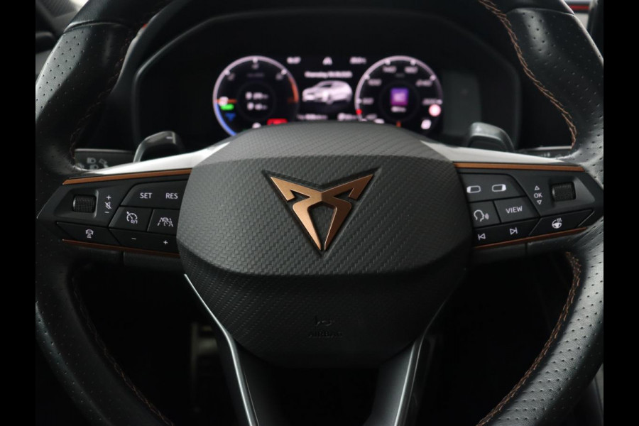 CUPRA Leon 1.4 e-Hybrid | Stoel & stuurverwarming | Adaptive cruise | Navigatie | Sfeerverlichting | Keyless | Parkeerhulp | Sportstoelen | Full LED | PHEV | Plug In