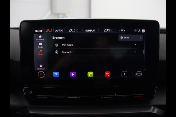 CUPRA Leon 1.4 e-Hybrid | Stoel & stuurverwarming | Adaptive cruise | Navigatie | Sfeerverlichting | Keyless | Parkeerhulp | Sportstoelen | Full LED | PHEV | Plug In
