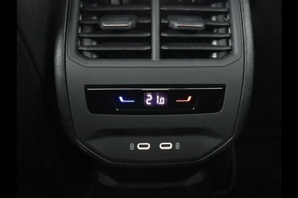 CUPRA Leon 1.4 e-Hybrid | Stoel & stuurverwarming | Adaptive cruise | Navigatie | Sfeerverlichting | Keyless | Parkeerhulp | Sportstoelen | Full LED | PHEV | Plug In