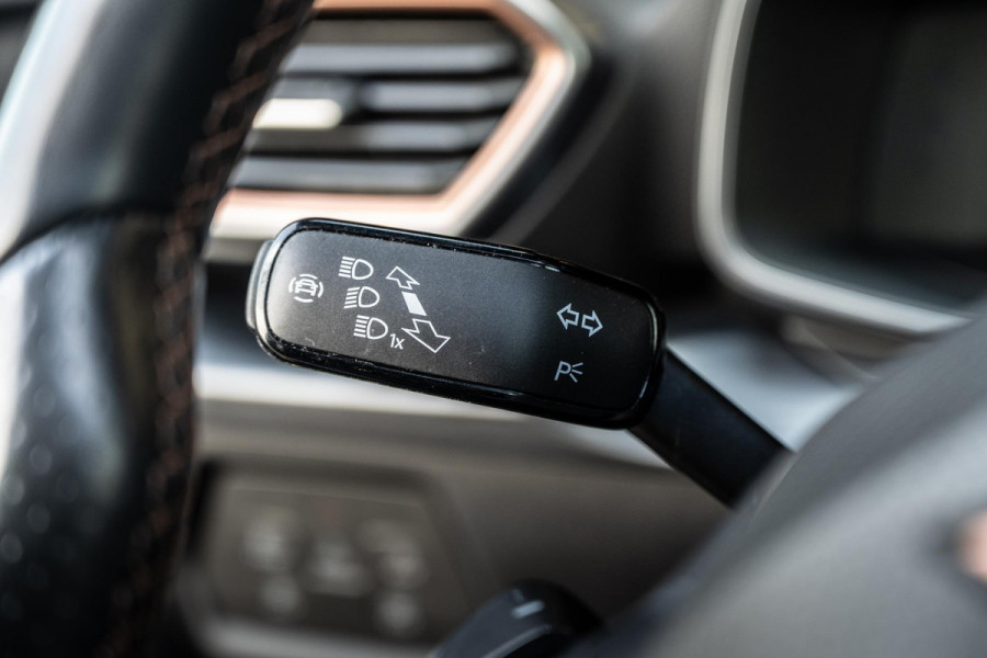 CUPRA Leon 2.0 TSI VZ | Panoramadak | Memory | Carplay | Led