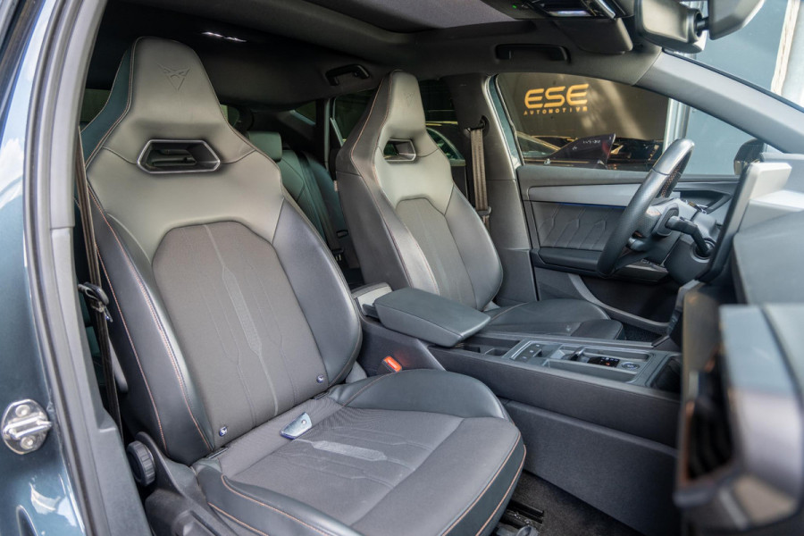 CUPRA Leon 2.0 TSI VZ | Panoramadak | Memory | Carplay | Led