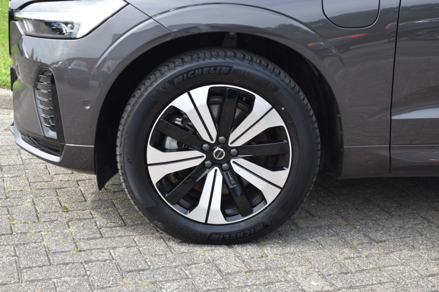Volvo XC60 2.0 T6 Plug-in hybrid AWD Plus Dark Pano dak | ACC | 360 Camera | Trekhaak | Leder | Blis