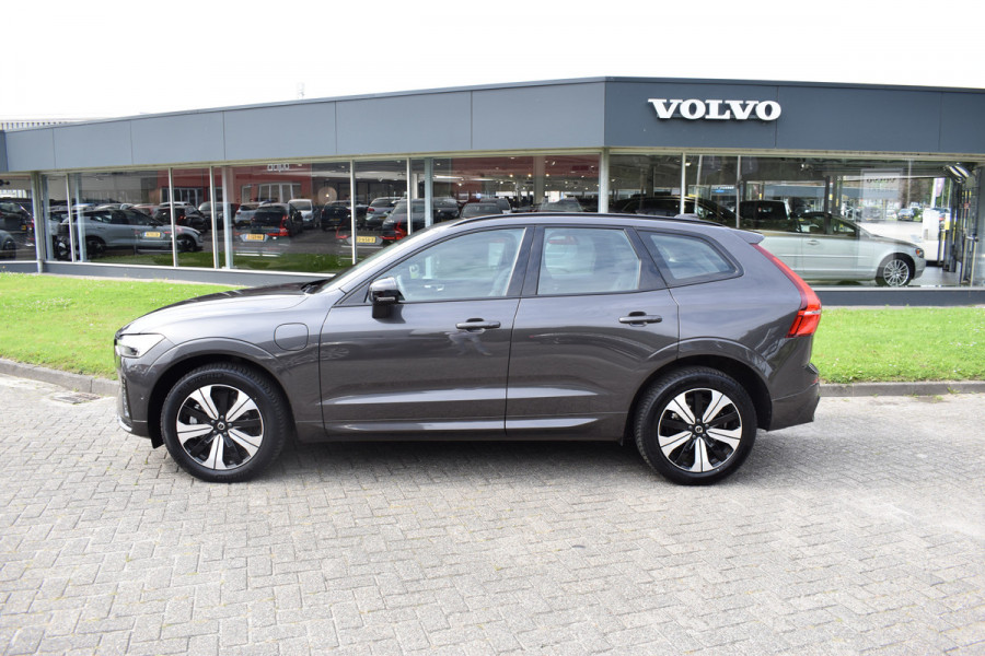Volvo XC60 2.0 T6 Plug-in hybrid AWD Plus Dark Pano dak | ACC | 360 Camera | Trekhaak | Leder | Blis