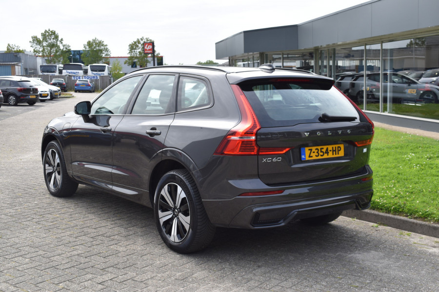 Volvo XC60 2.0 T6 Plug-in hybrid AWD Plus Dark Pano dak | ACC | 360 Camera | Trekhaak | Leder | Blis