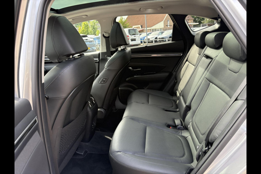 Hyundai Tucson 1.6 T-GDI PHEV Premium Sky 4WD Panoramadak | 4WD | Stoelverwarming | Stoelventilatie | Lederen bekleding |