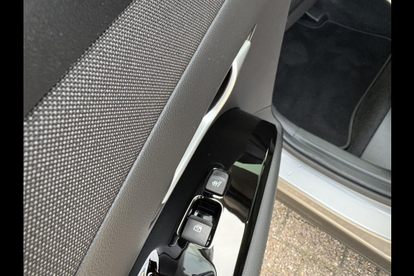 Hyundai Tucson 1.6 T-GDI PHEV Premium Sky 4WD Panoramadak | 4WD | Stoelverwarming | Stoelventilatie | Lederen bekleding |