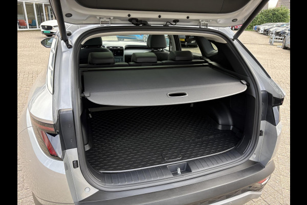 Hyundai Tucson 1.6 T-GDI PHEV Premium Sky 4WD Panoramadak | 4WD | Stoelverwarming | Stoelventilatie | Lederen bekleding |