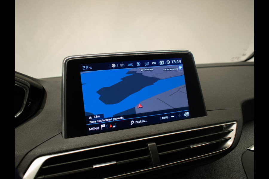 Peugeot 3008 1.2 PureTech Allure Sport (APPLE CARPLAY,NAVI,LED,CAMERA,CRUISE,LANE ASSIST,CLIMATE,LM VELGEN)
