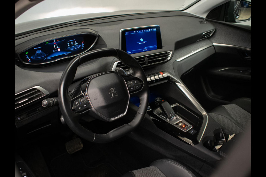 Peugeot 3008 1.2 PureTech Allure Sport (APPLE CARPLAY,NAVI,LED,CAMERA,CRUISE,LANE ASSIST,CLIMATE,LM VELGEN)