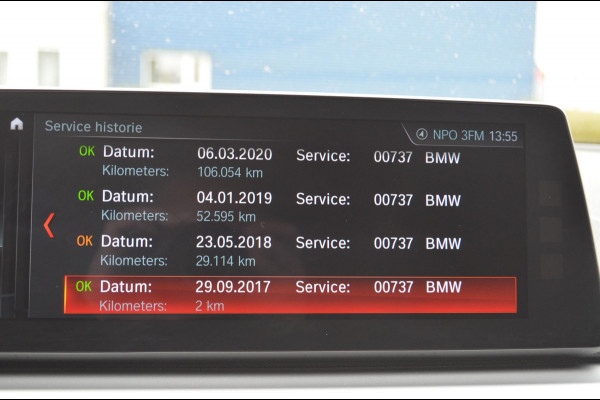 BMW 5 Serie 540i xDrive Touring 340 pk M-sport / Blackline
