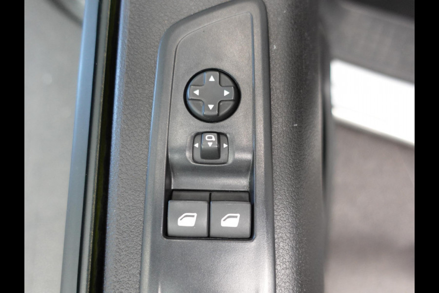 Opel Vivaro 2.0 BlueHDi L2 145PK Automaat Airco Navi Cruise Trekhaak Carplay