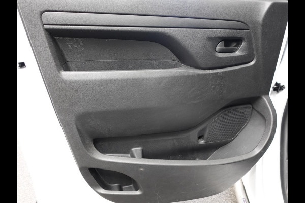 Opel Vivaro 2.0 BlueHDi L2 145PK Automaat Airco Navi Cruise Trekhaak Carplay