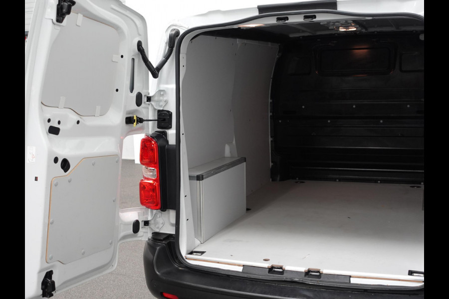 Opel Vivaro 2.0 BlueHDi L2 145PK Automaat Airco Navi Cruise Trekhaak Carplay