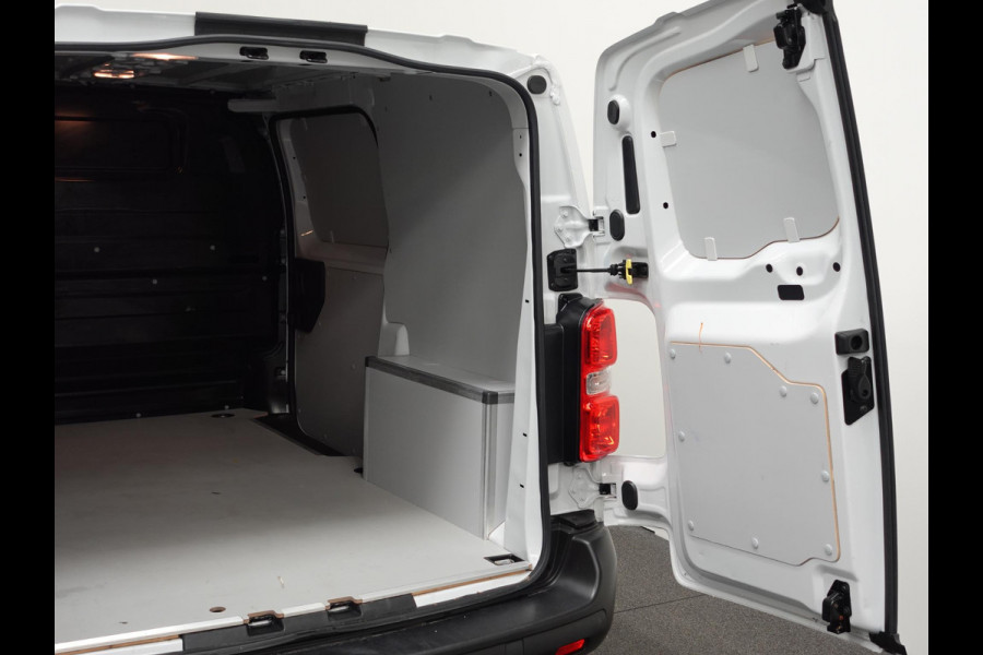 Opel Vivaro 2.0 BlueHDi L2 145PK Automaat Airco Navi Cruise Trekhaak Carplay