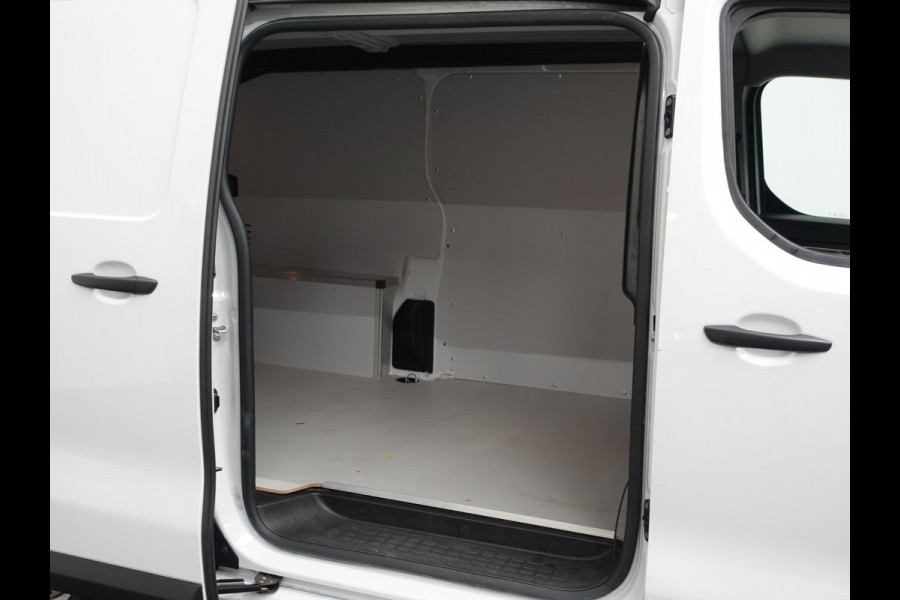 Opel Vivaro 2.0 BlueHDi L2 145PK Automaat Airco Navi Cruise Trekhaak Carplay
