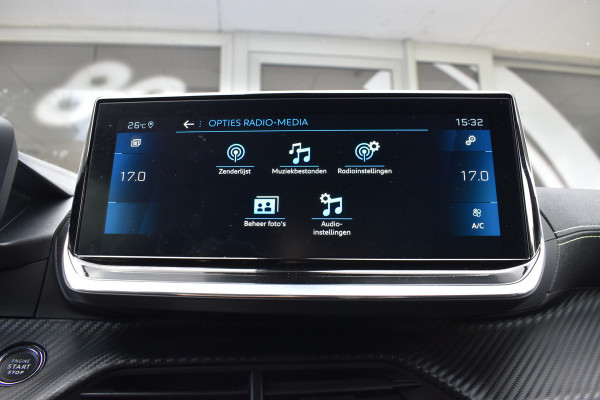 Peugeot 2008 1.2 PureTech GT / Airco / Carplay / Camera / Navigatie / 17" LM