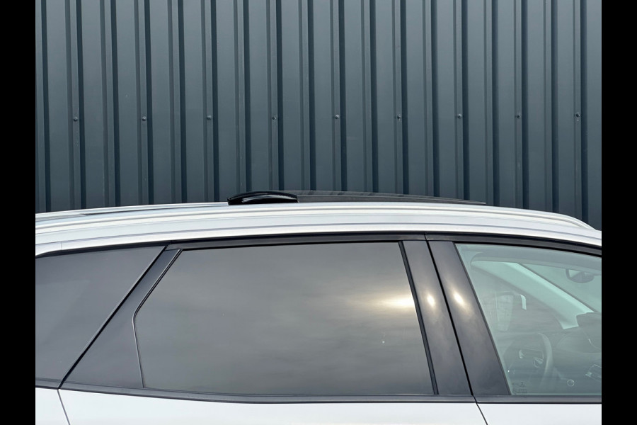 Peugeot 3008 1.2 PureTech Blue Lease Premium PANO/ MEMO ST./ CAMERA