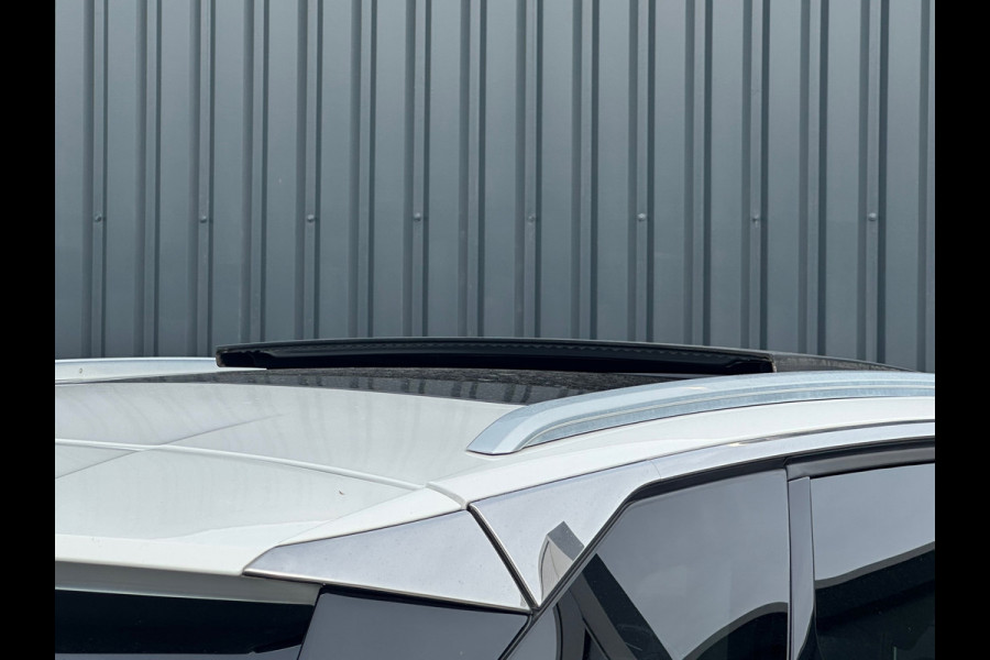 Peugeot 3008 1.2 PureTech Blue Lease Premium PANO/ MEMO ST./ CAMERA