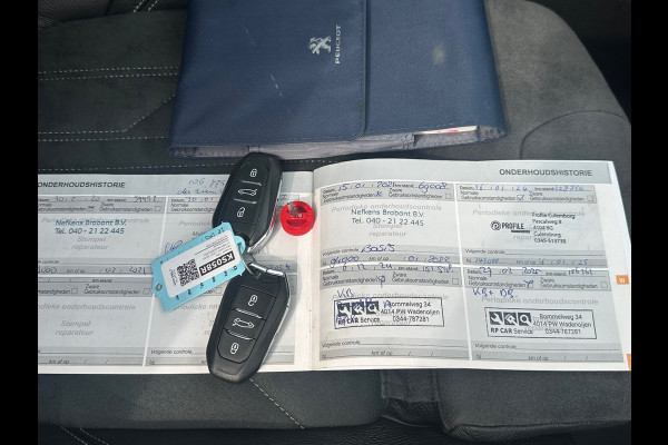 Peugeot 3008 1.2 PureTech Blue Lease Premium PANO/ MEMO ST./ CAMERA