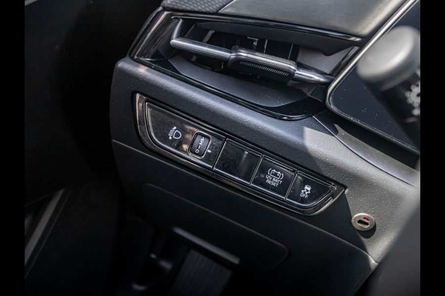Kia Niro 1.6 GDi Hybrid DynamicLine l navigatie l apple car play android auto l Alarm