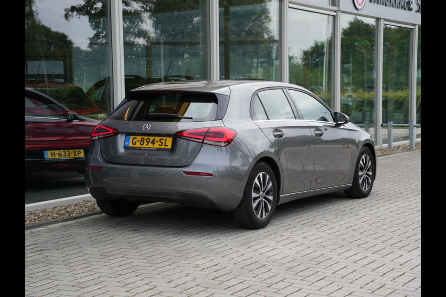 Mercedes-Benz A-Klasse 180 Business Solution Automaat | Navigatie | Android/Apple Carplay