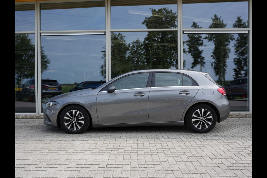 Mercedes-Benz A-Klasse 180 Business Solution Automaat | Navigatie | Android/Apple Carplay