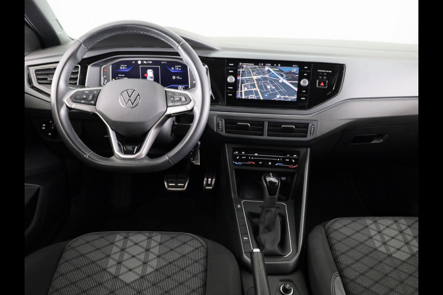 Volkswagen Taigo 1.0 TSI R-Line 110 pk Automaat (DSG) | Navigatie | Trekhaak (afneembaar) | Parkeersensoren | Achteruitrijcamera | Adaptieve cruise control | Matrix LED koplampen | R-Line |