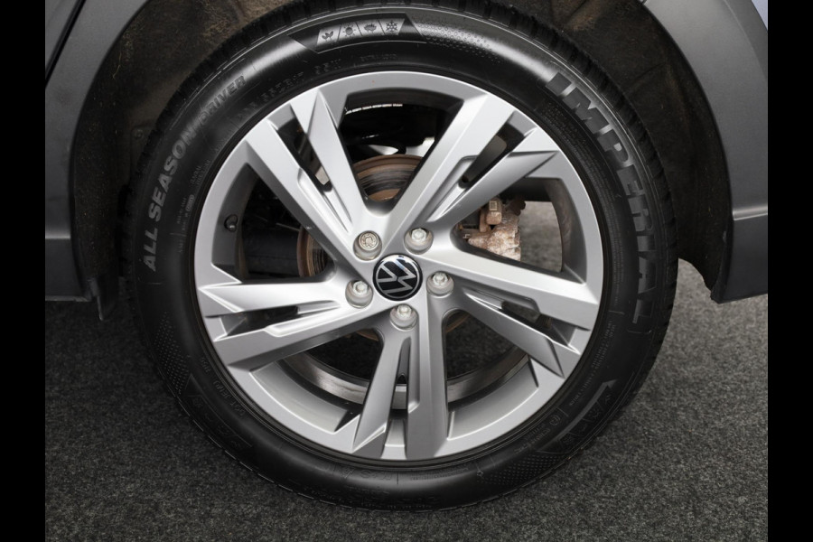 Volkswagen Taigo 1.0 TSI R-Line 110 pk Automaat (DSG) | Navigatie | Trekhaak (afneembaar) | Parkeersensoren | Achteruitrijcamera | Adaptieve cruise control | Matrix LED koplampen | R-Line |