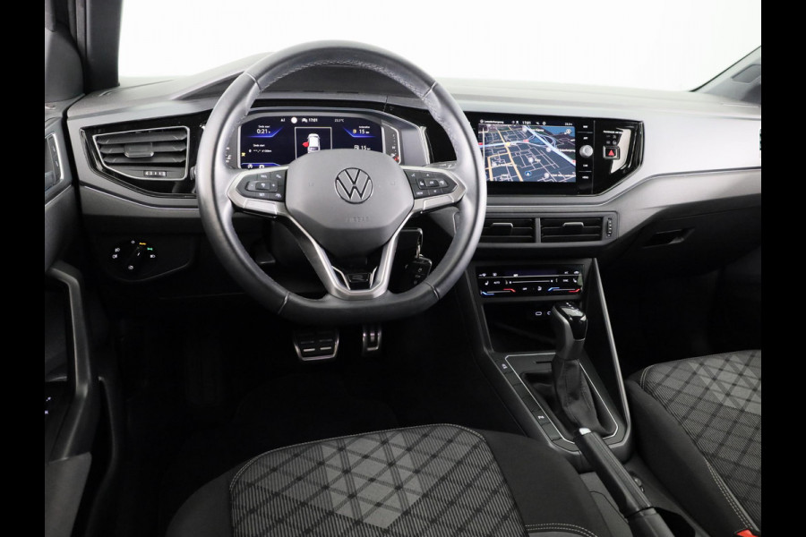 Volkswagen Taigo 1.0 TSI R-Line 110 pk Automaat (DSG) | Navigatie | Trekhaak (afneembaar) | Parkeersensoren | Achteruitrijcamera | Adaptieve cruise control | Matrix LED koplampen | R-Line |