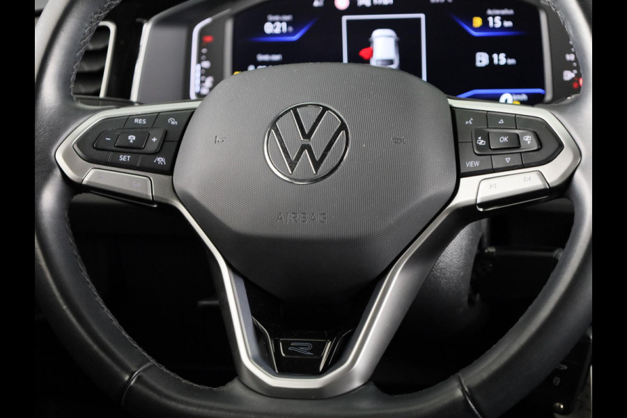 Volkswagen Taigo 1.0 TSI R-Line 110 pk Automaat (DSG) | Navigatie | Trekhaak (afneembaar) | Parkeersensoren | Achteruitrijcamera | Adaptieve cruise control | Matrix LED koplampen | R-Line |